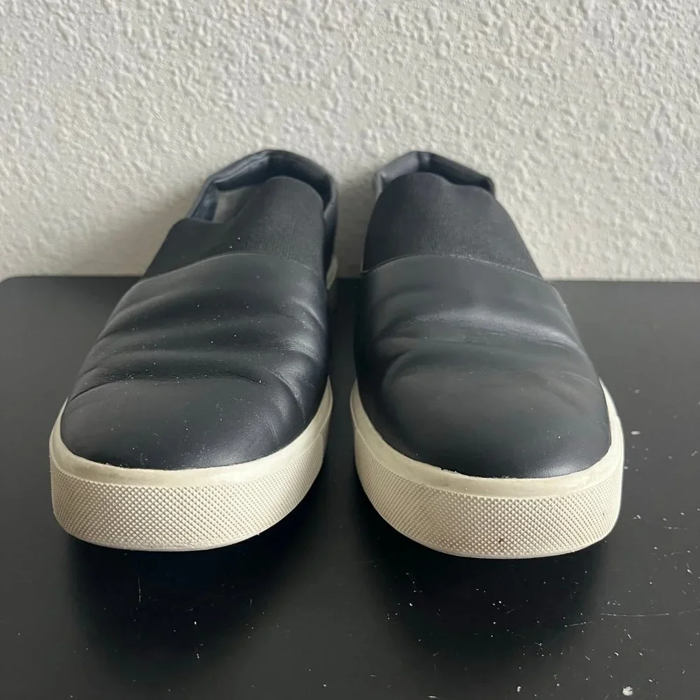 Vince Women's Fairfax Slip-On Black and White Sneakers Size 9.5